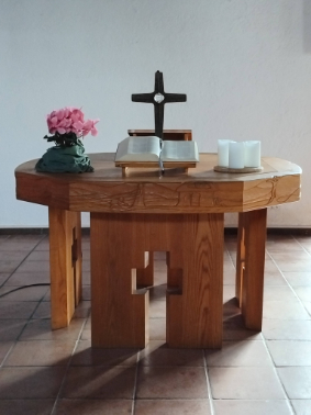Der Altar 